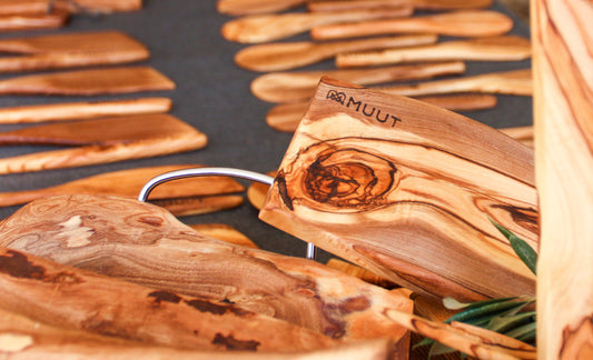 olive wood cutting board
